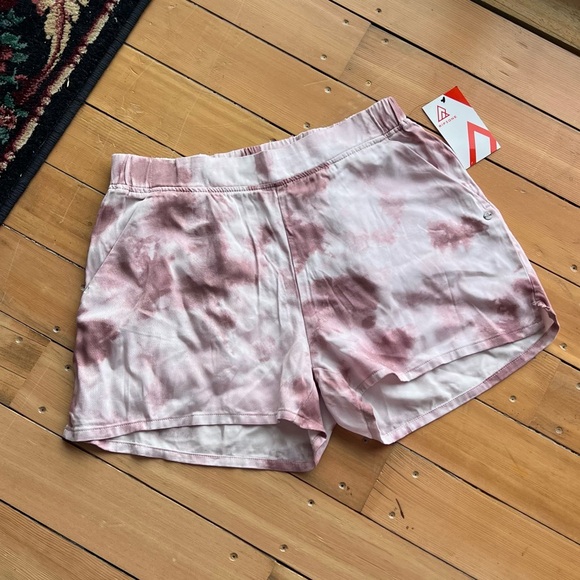 NWT Ripzone Shorts - Picture 2 of 5